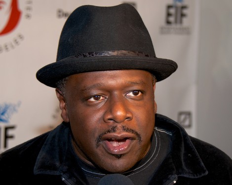 Cedric ‘The Entertainer’ Leaves ‘Millionaire’ … Terry Crews a Possible Successor