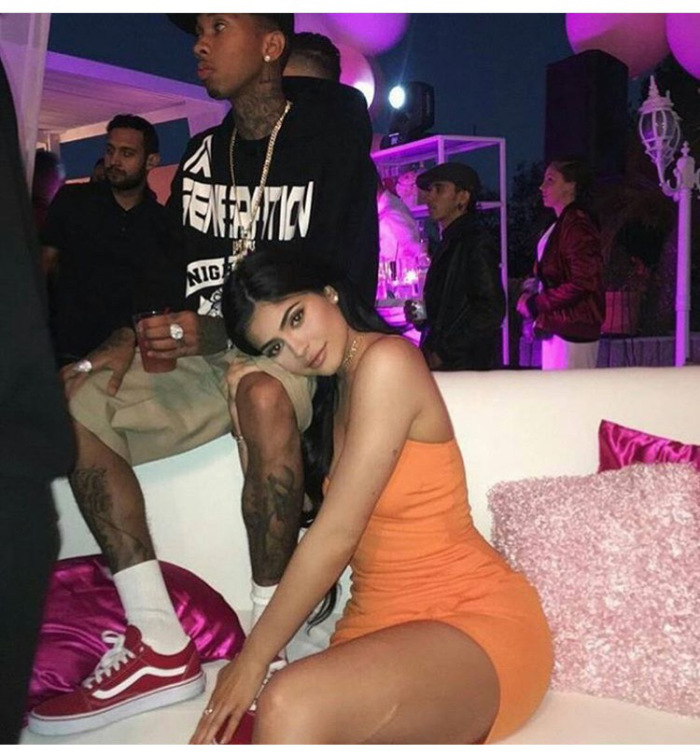 Is Kylie Jenner Gunning To Hop Down The Aisle With Tyga Before Brother Rob And Blac Chyna Have A Chance?