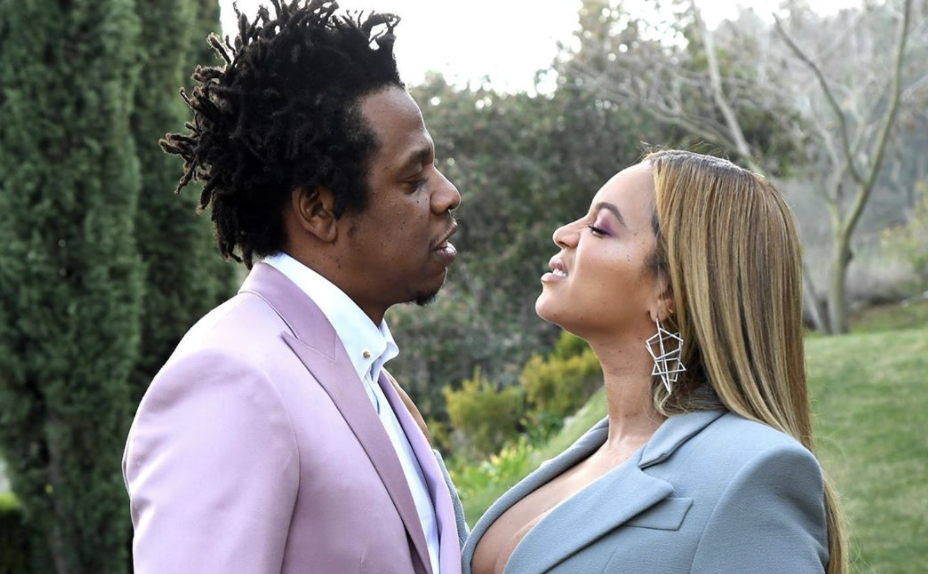 Beyonce & Jay-Z: Who Bought The Best Gift? [VIDEO]